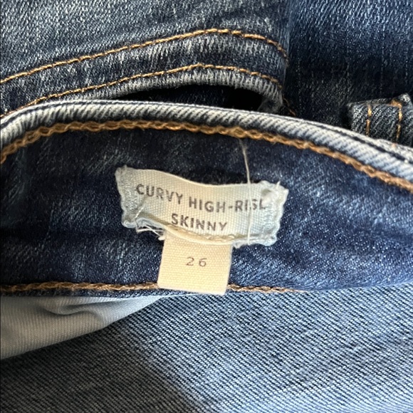 Madewell 10 Inch High Rise Curvy Skinny Jeans - Picture 5 of 7